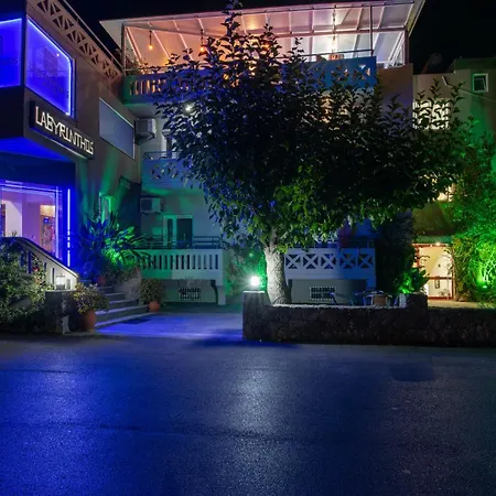 Labyrinth Aparthotel Georgioupoli
