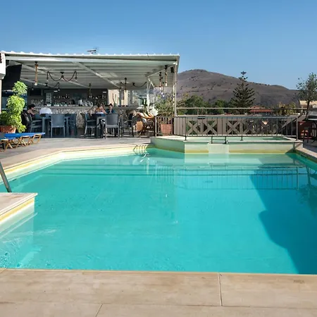 Labyrinth Aparthotel Georgioupoli